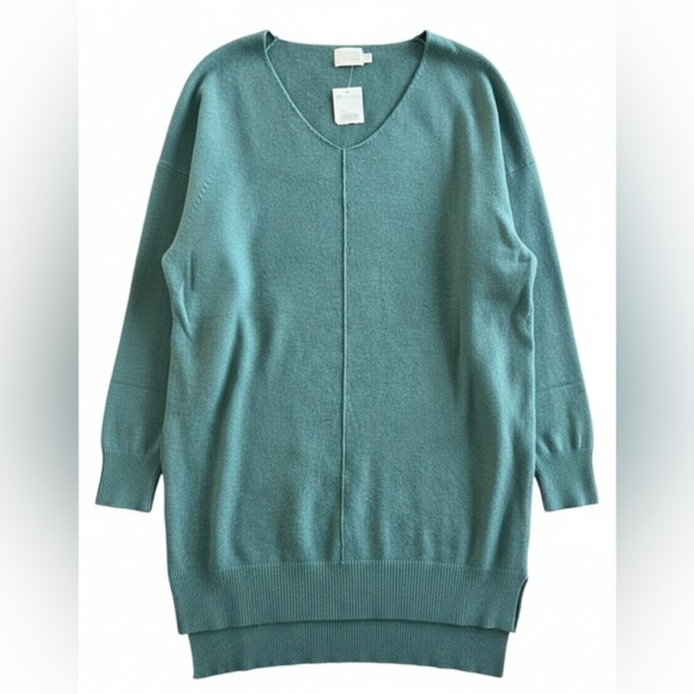 Dreamers by Debut (Versona) green sweater sz s/m new